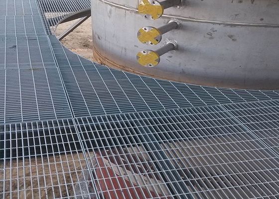 Sàn có khóa áp lực rèn lối đi Lưới thép cho giá kho