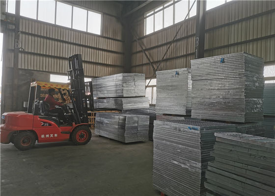 Lưới thép không gỉ 304 Đường đi bộ bằng thép hàn 40x5x3 Thanh chịu lực