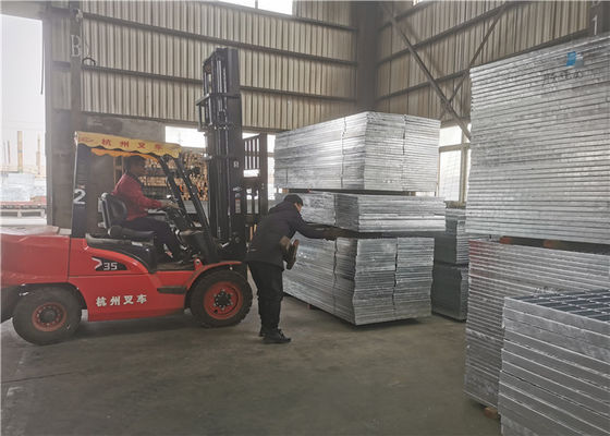 Nền tảng lưới thép nhẹ mạ kẽm nhúng nóng Chống cháy nổ
