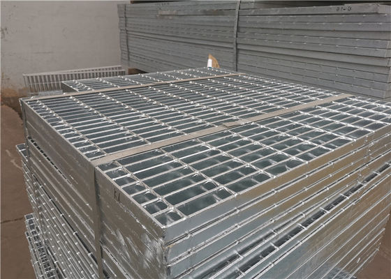 Nền tảng thép cacbon Q235 Lưới thép mạ kẽm hình vuông có răng cưa