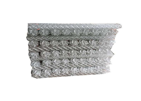Lưới lốc xoáy tráng kẽm 60 * 60mm Lưới kim cương tráng nhựa PVC