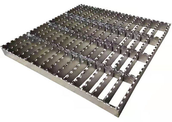 Lưới thép hàn mạ kẽm 30 * 100mm Đường đi bộ ngoài trời Grate kim loại