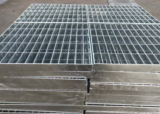 Nền tảng xây dựng Sàn catwalk Lưới thép mạ kẽm nhúng nóng 20mm