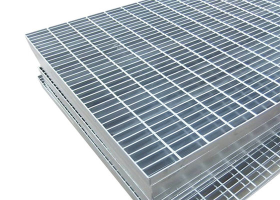 Màu bạc Tấm sàn bằng thép không gỉ 316 100mm * 6mm cho các trạm điện