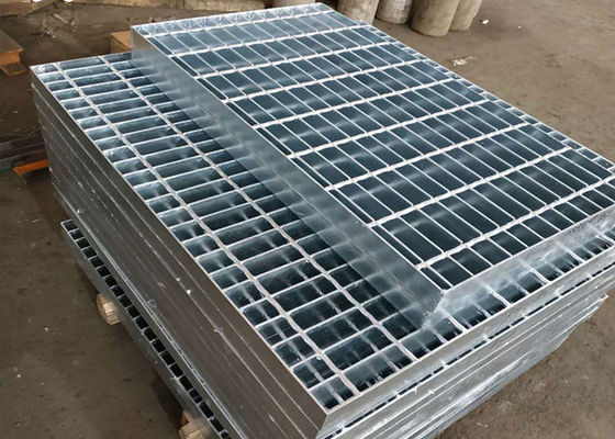 Ngăn ngừa rỉ sét Tấm lót sàn bằng kim loại mở rộng Mạ kẽm nóng dày 3mm