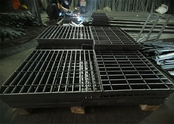 Nắp đậy thoát nước chống rỉ Tấm lưới thép 50mm Lưới kim loại cho sàn