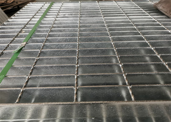 Tấm lưới thép ngoài trời dày 4mm Lớp mạ kẽm nhúng nóng Mạ kẽm cao