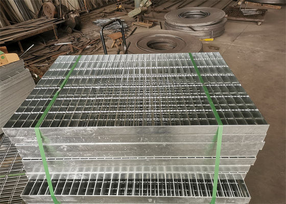 Ngăn ngừa rỉ sét Áp suất thép bị khóa Lưới thép cường độ cao 200mm