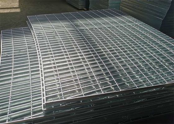 Hệ thống thoát nước thành phố Q345 Đường lái xe bằng thép Lưới mài kiểu răng cưa