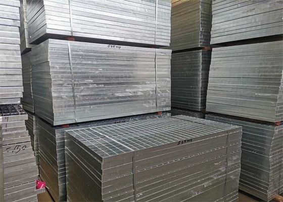 Hệ thống thoát nước cho đường lái xe hạng nặng dày 6mm Loại 25x3mm Kiểu răng cưa
