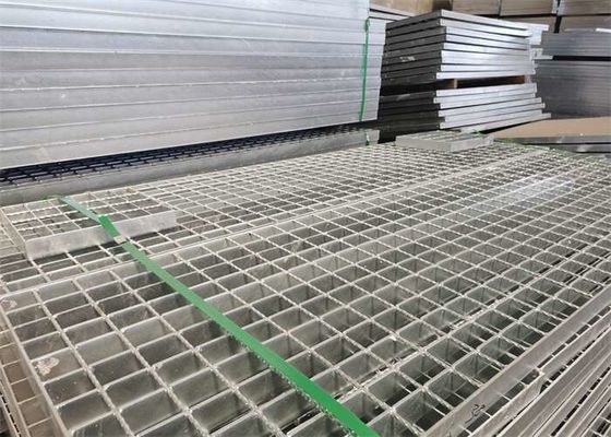 ISO9001 Lưới thép màu bạc cho đường lái xe vào lưới cho cầu vượt