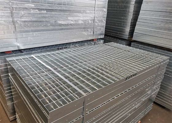 ISO9001 Lưới thép màu bạc cho đường lái xe vào lưới cho cầu vượt