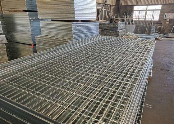 Bãi đậu xe Q195 Đường lái xe bằng thép Lưới mài răng cưa Loại I