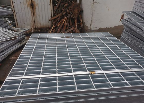 Nhà máy Bán nóng Dễ dàng lắp đặt Lưới thép hàn mạ kẽm cho kênh thoát nước