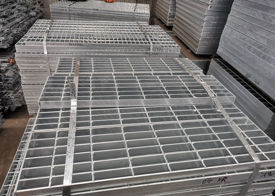 Tấm lót sàn bằng nhôm dày 5mm Lưới đường lái xe mạ kẽm 65mm