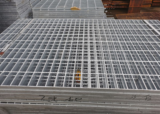 Cầu cống xây dựng Hệ thống thoát nước Mạ kẽm Lưới thoát nước Q345 Thép carbon thấp