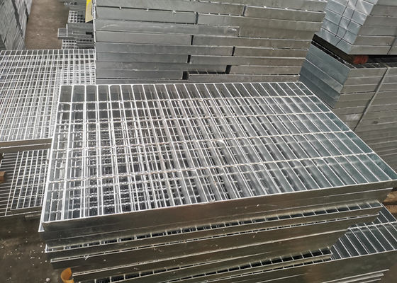 Lưới kênh mạ kẽm chống trượt Q195 Ống thoát nước đường lái xe bằng thép không gỉ