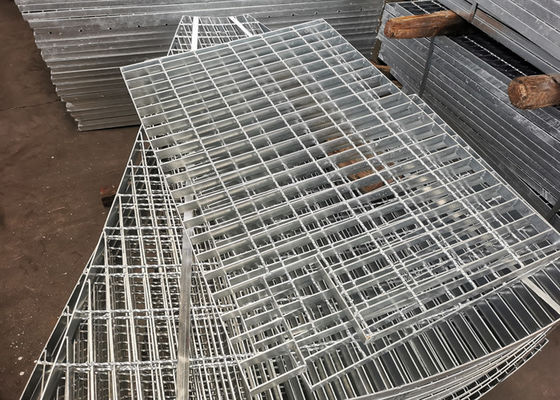 Máng xối trường học Lưới đi bộ bằng thép mạ kẽm dày dặn Phong cách hiện đại